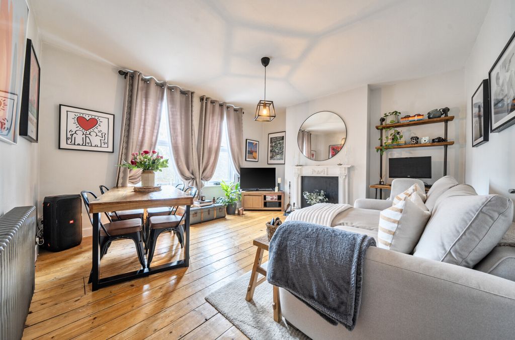 Property photo 2 of 22 1414659-6-6998659...