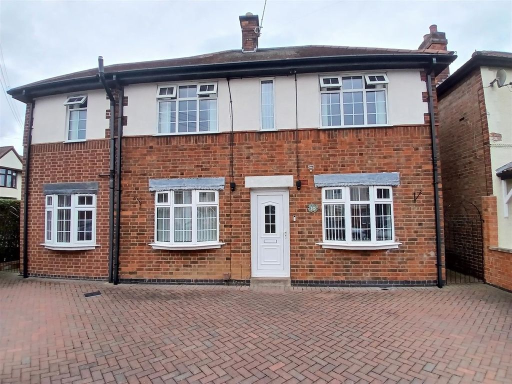 Property photo 1 of 24