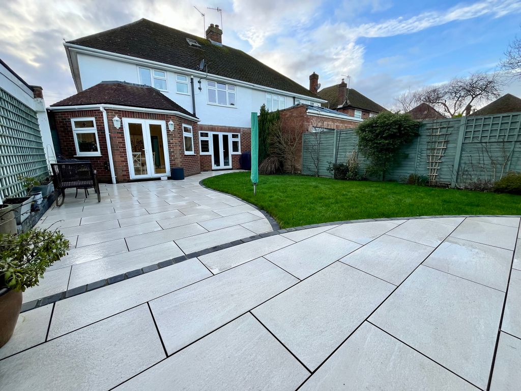 Property photo 3 of 27 Image00024.Jpeg