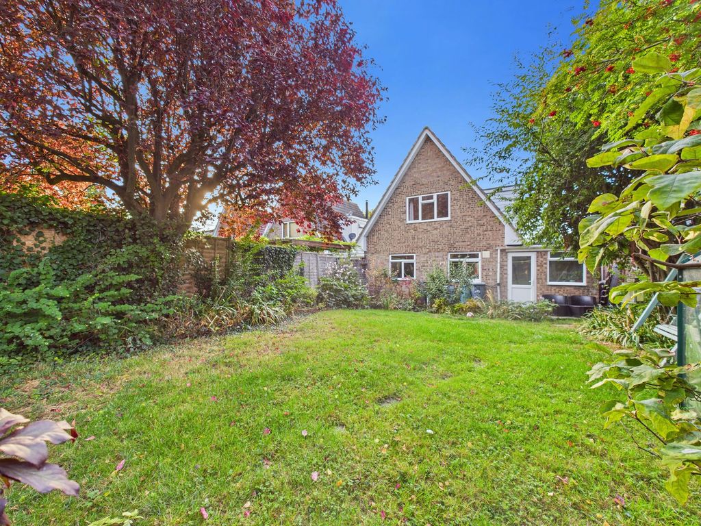 Property photo 2 of 23