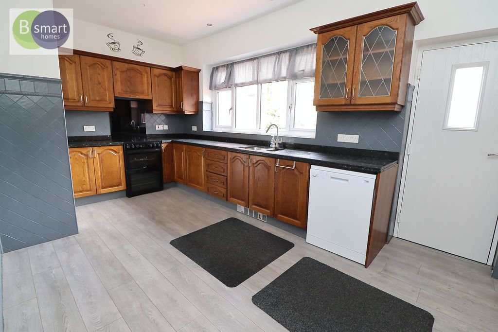 Property photo 3 of 21 Img_3272