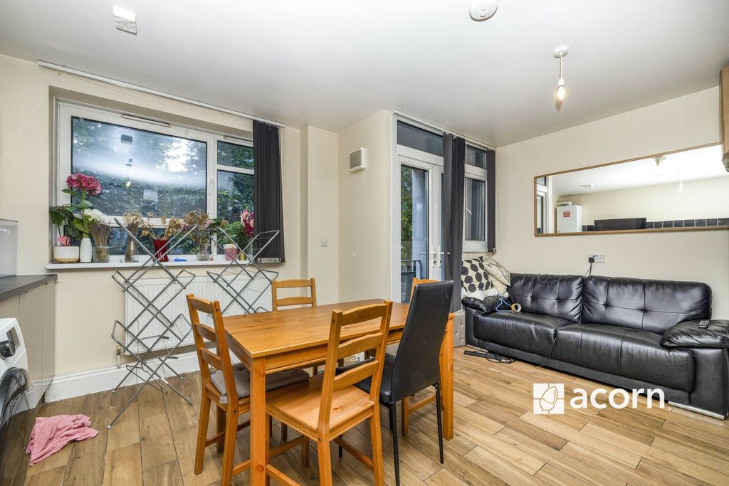 Property photo 2 of 10 Bfk_1642