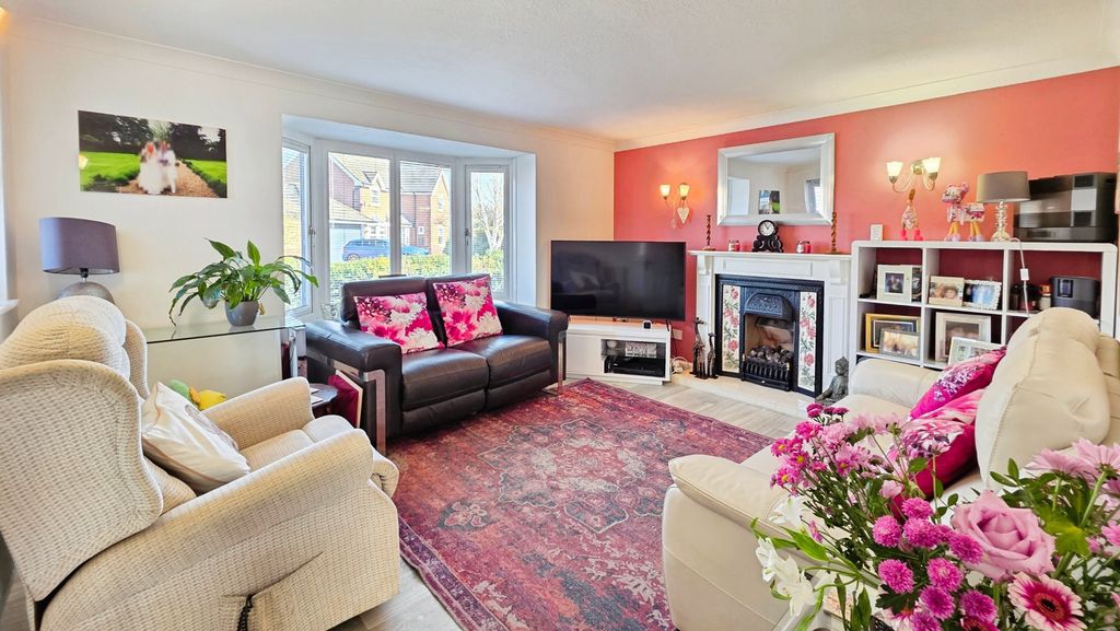 Property photo 2 of 15