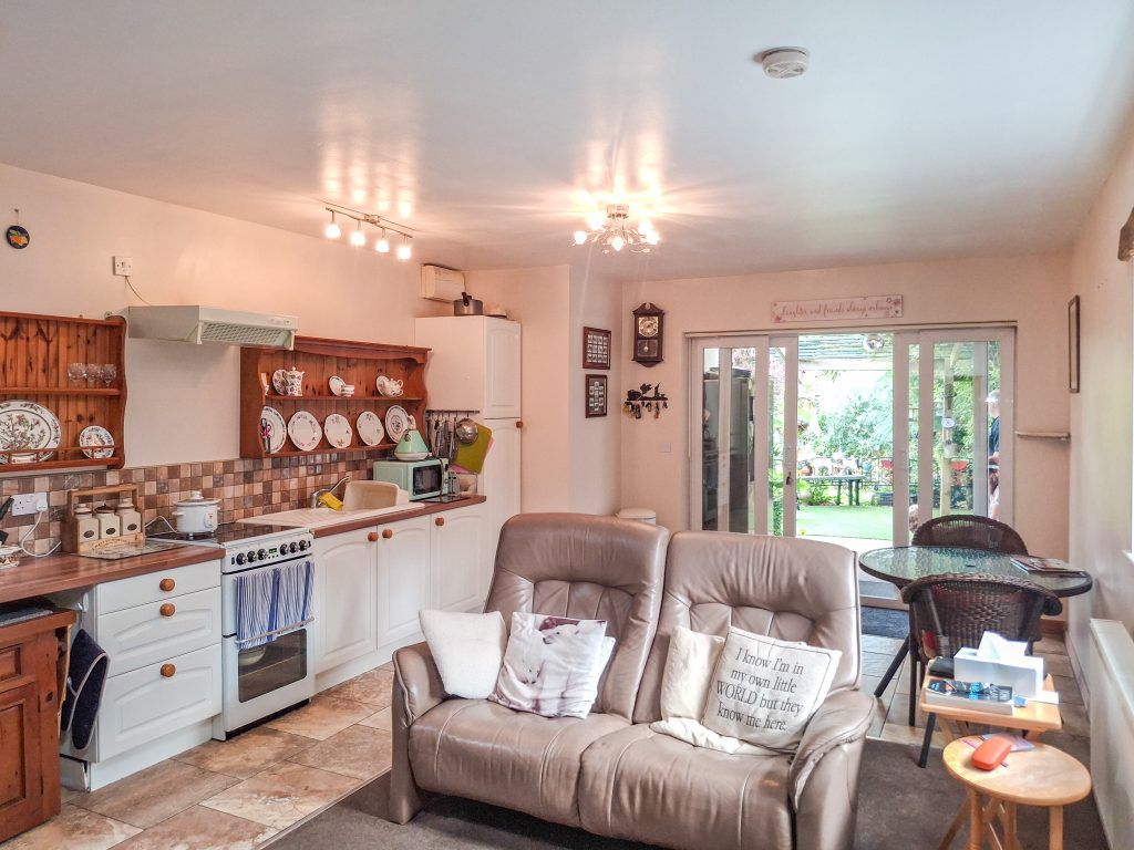 Property photo 3 of 23