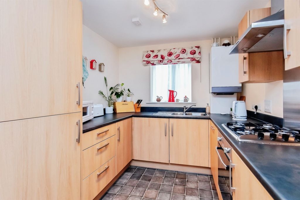Property photo 3 of 14