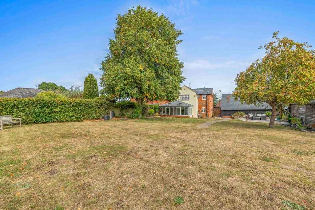 Property photo 3 of 25
