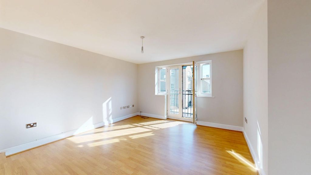 Property photo 3 of 10 9-Fowlers-Court-08142026_105529.Jpg