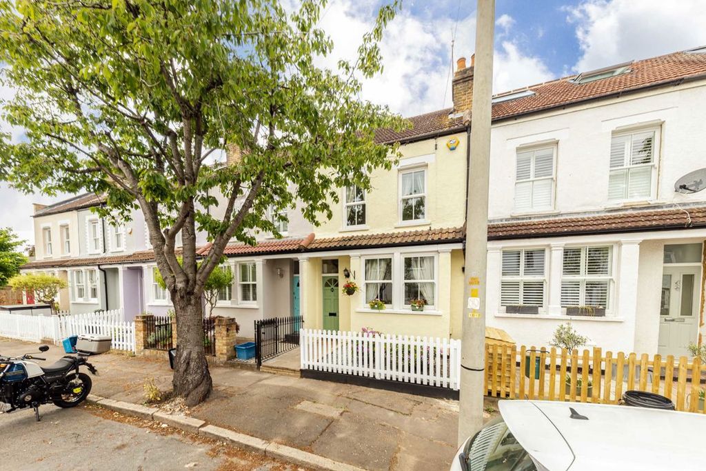 Property photo 1 of 7