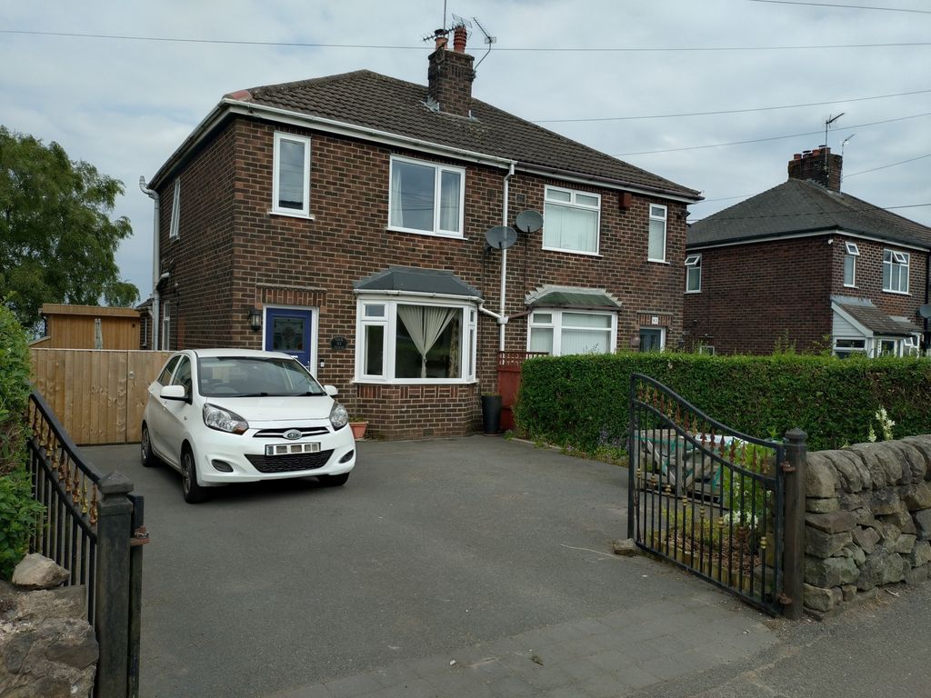 Property photo 1 of 32