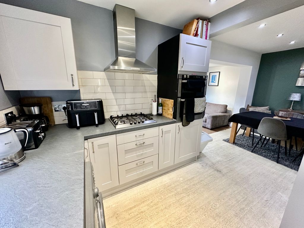 Property photo 2 of 29 Img_8713