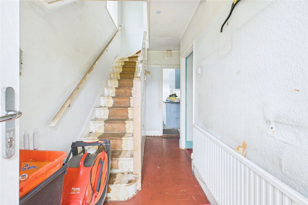 Property photo 2 of 15 Picture No. 19