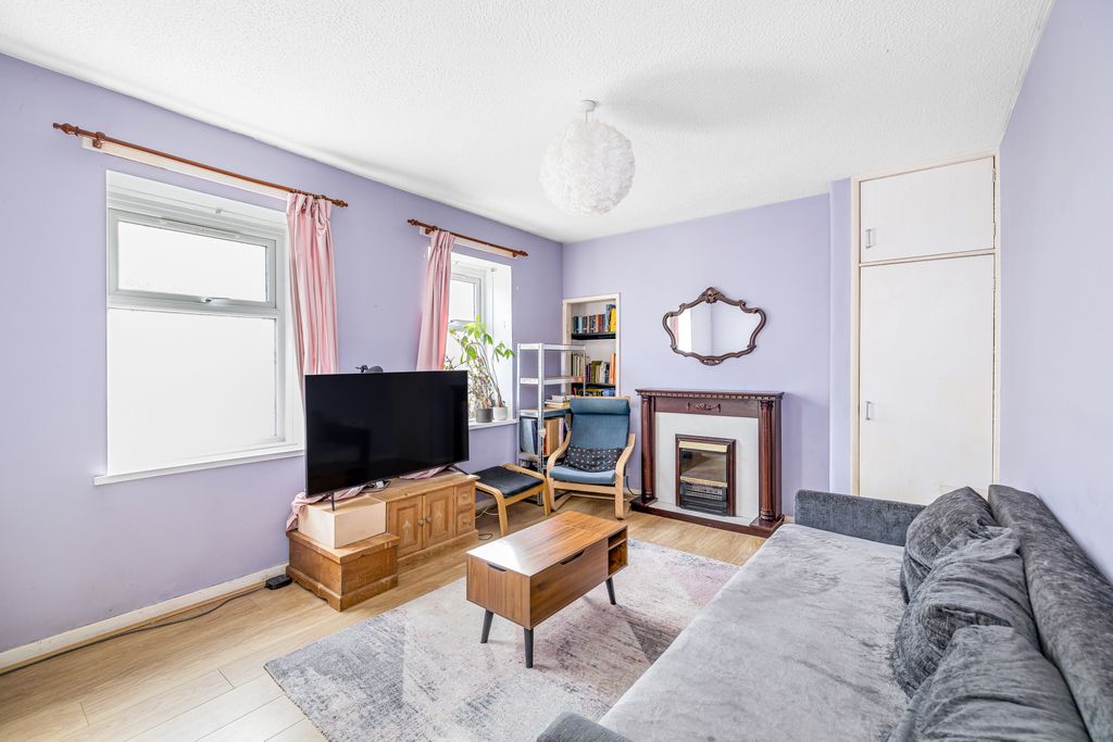 Property photo 2 of 15 Property Image 2