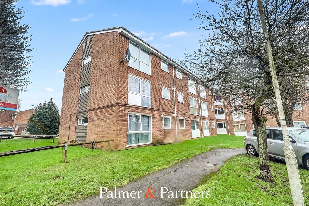 Property photo 2 of 10 Picture No. 12