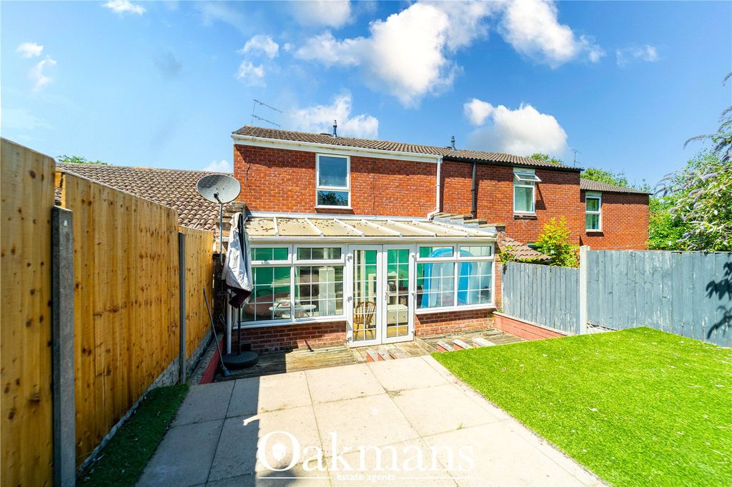 Property photo 2 of 20 Picture No. 27