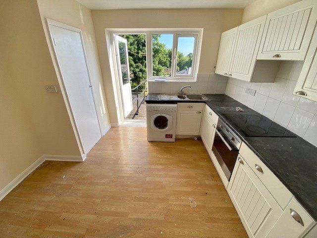 Property photo 3 of 12 Picture No. 21