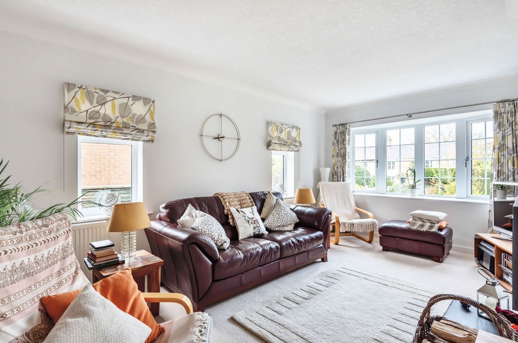 Property photo 2 of 14 915536 (16).Jpg