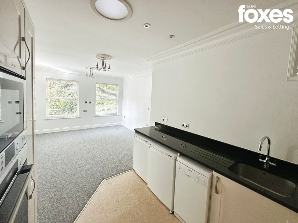Property photo 3 of 29 4043483
