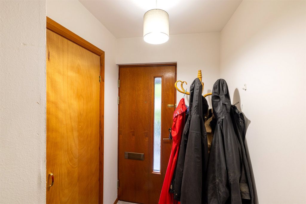 Property photo 2 of 20 Picture No. 07