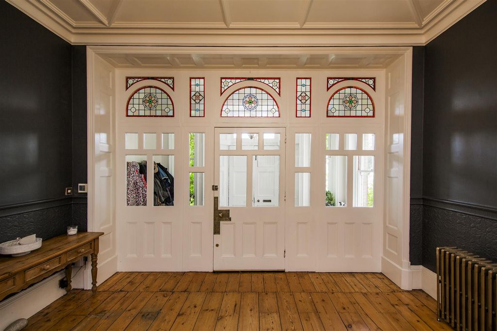 Property photo 2 of 60 Reception Hall