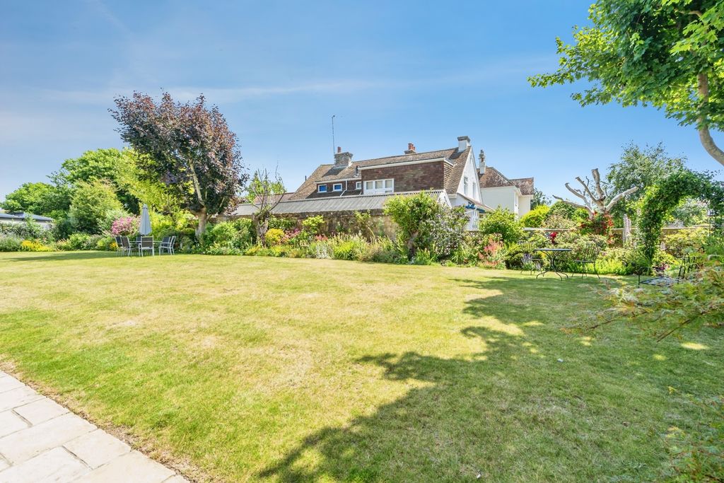 Property photo 2 of 15 Pbox-Img.Jpg