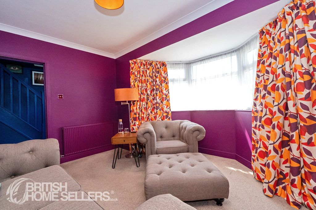 Property photo 3 of 22 Picture No. 26