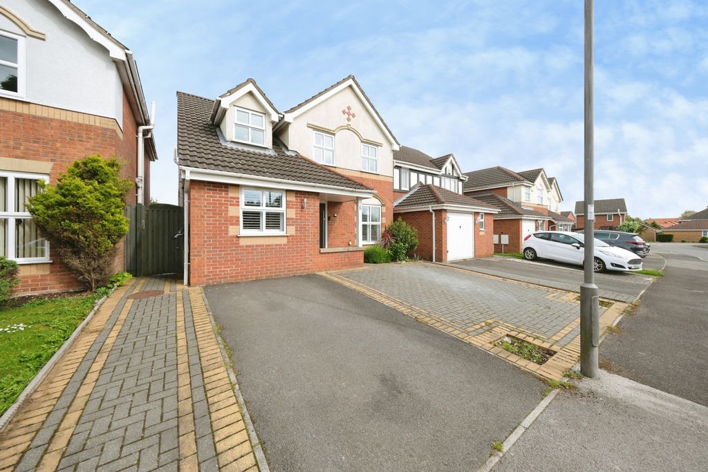 Property photo 1 of 19 Img_6503