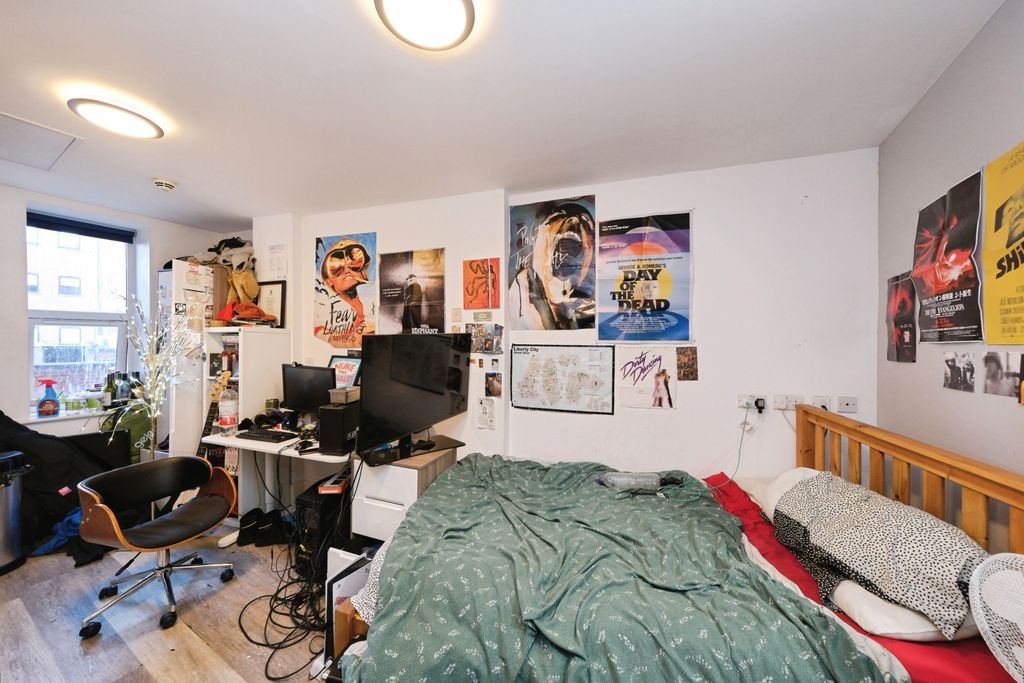 Property photo 3 of 14 Pbox-Img.Jpg
