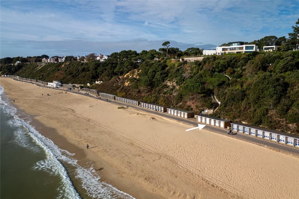 Property photo 2 of 14 Picture No. 06