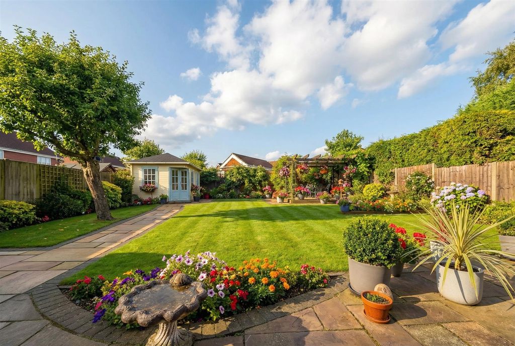 Property photo 3 of 17 Image-3x2-2528x1696 (29).Jpg