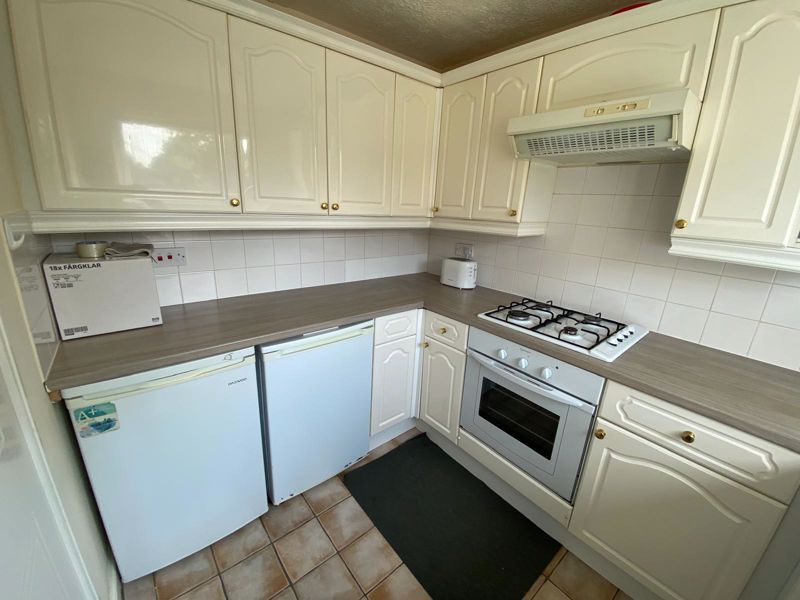 Property photo 3 of 12 Photo 11