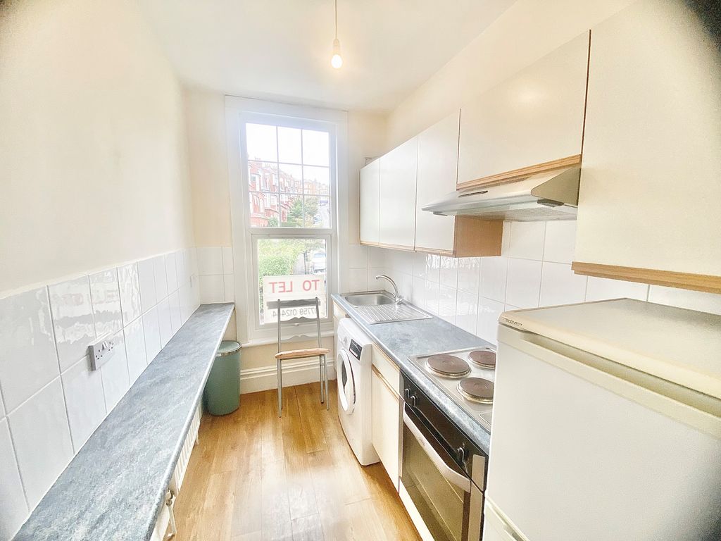 Property photo 2 of 5