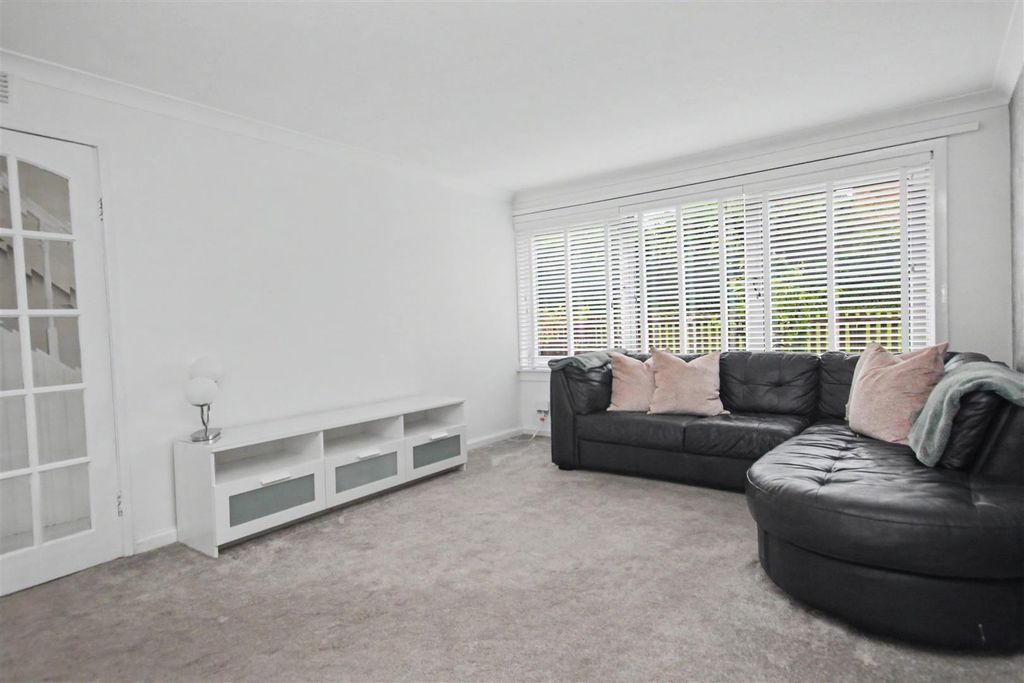Property photo 3 of 16 3.Jpg