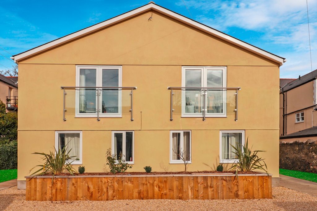 Property photo 3 of 9 Image Of Property