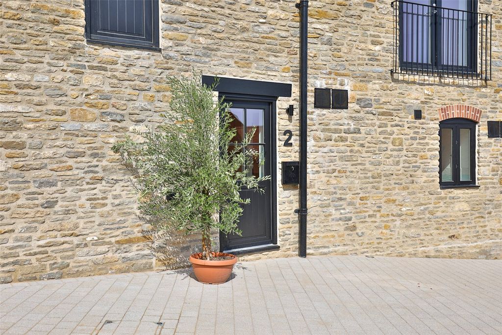 Property photo 1 of 11 Picture No. 09