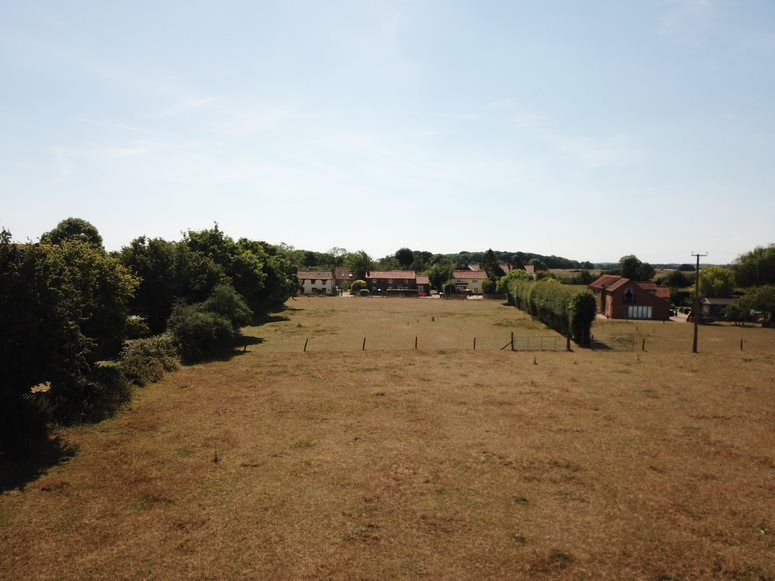 Property photo 2 of 5