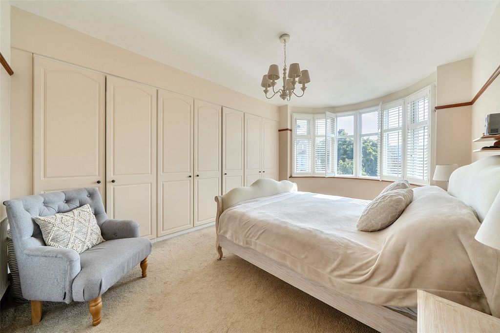 Property photo 3 of 25 Picture No. 63