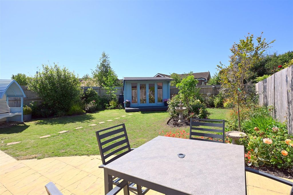 Property photo 2 of 16 Rear Garden