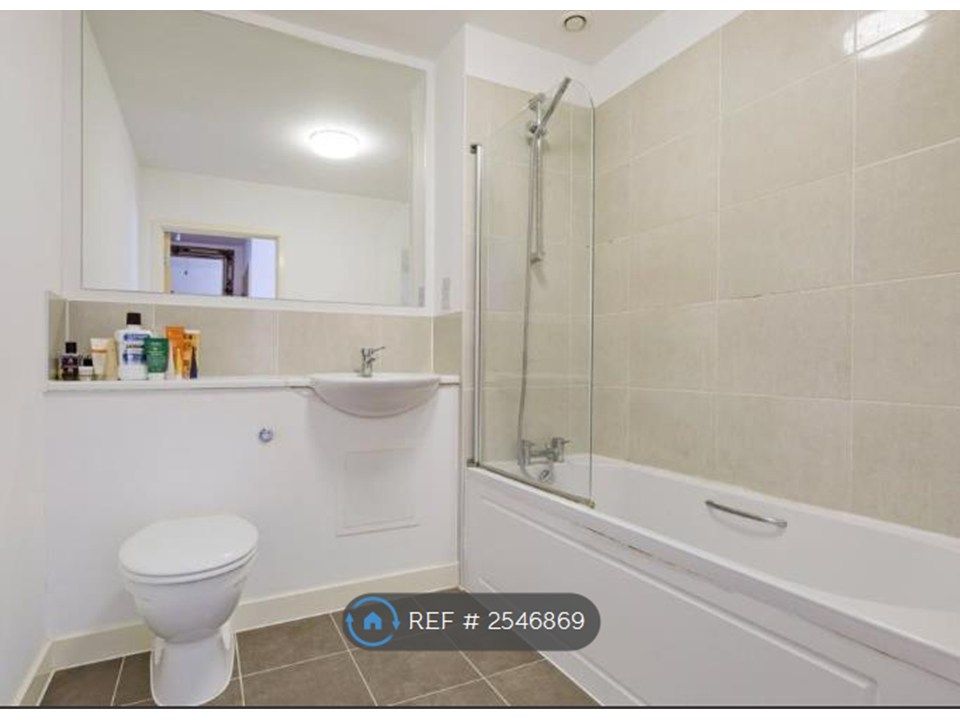 Property photo 2 of 6