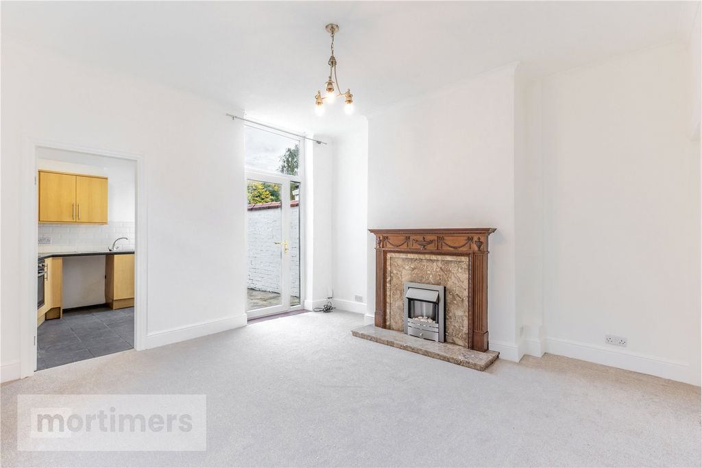 Property photo 2 of 17 Reception Room