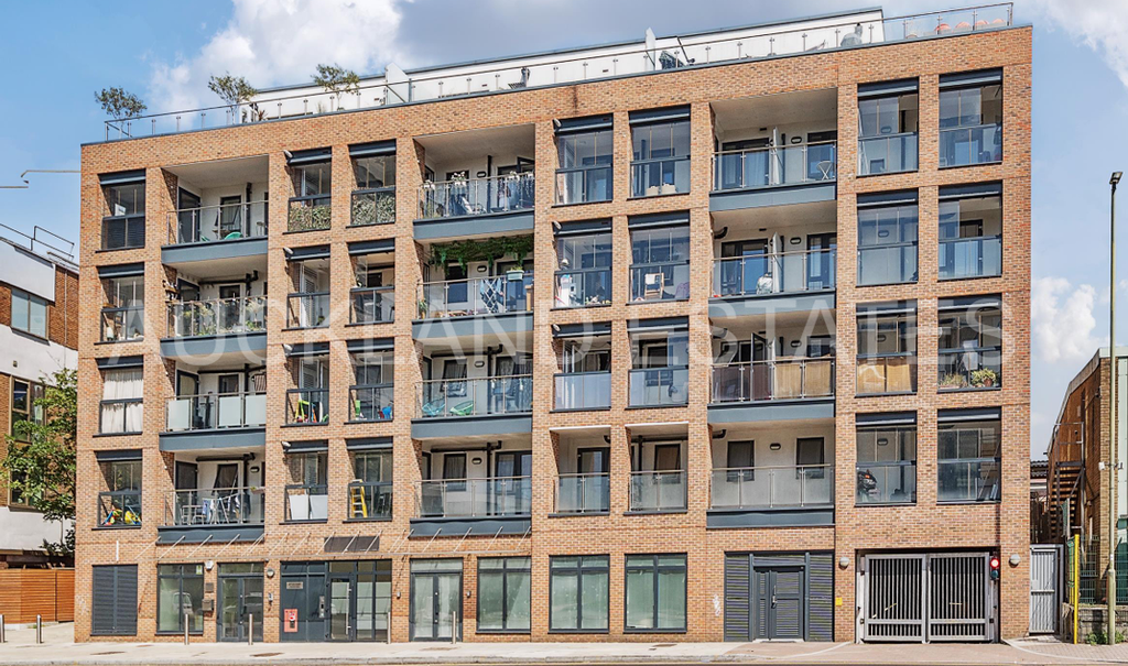 Property photo 1 of 19