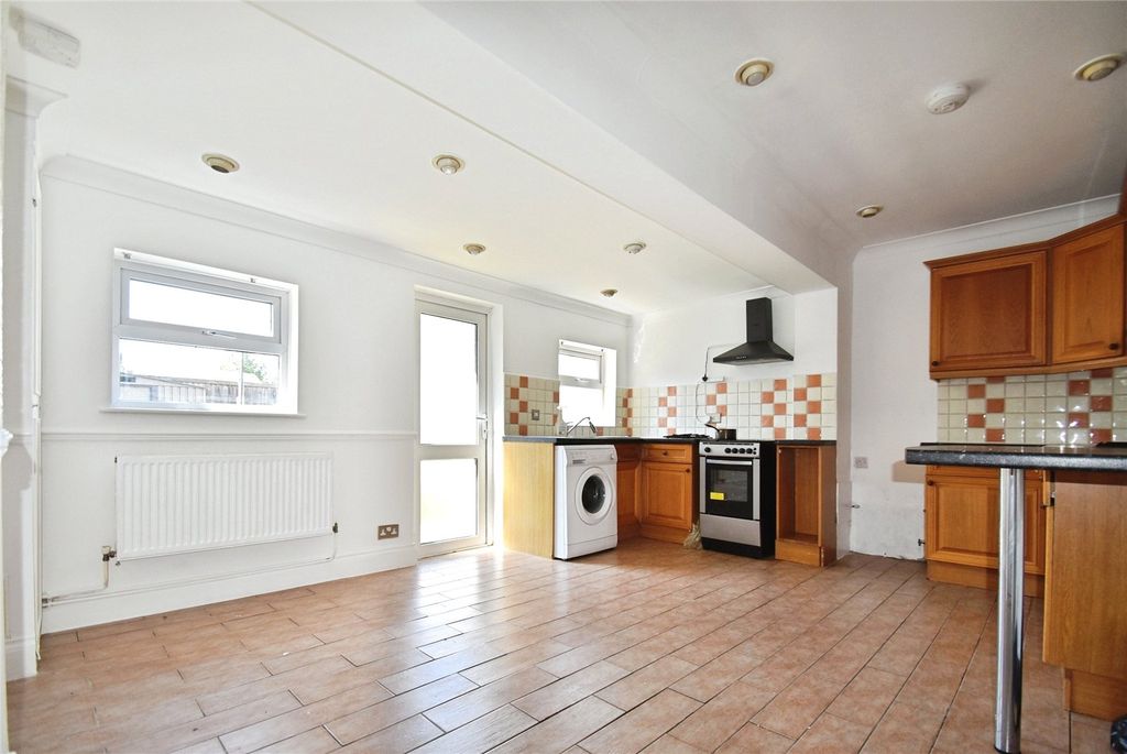 Property photo 2 of 9 Picture No. 02