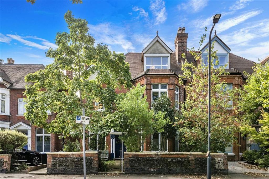 Property photo 1 of 7