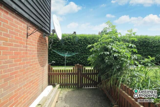 Property photo 2 of 10