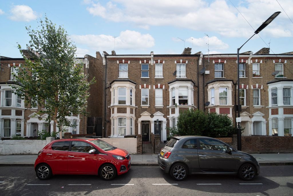 Property photo 1 of 7