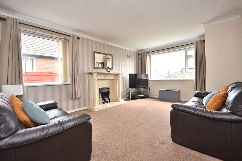 Property photo 2 of 21 Picture No. 01