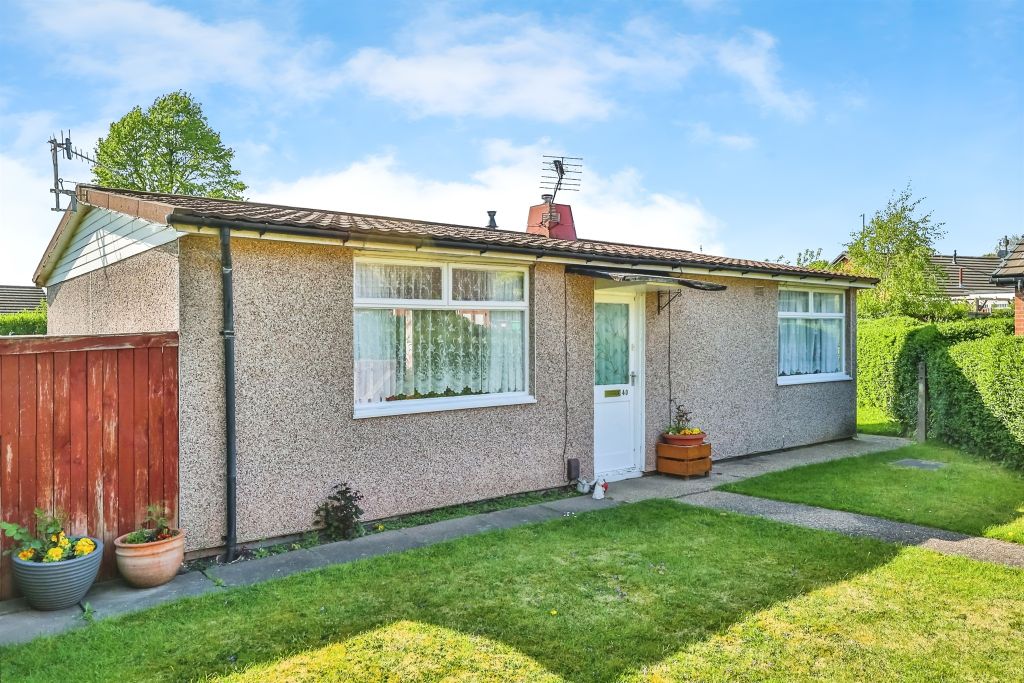 Property photo 1 of 17