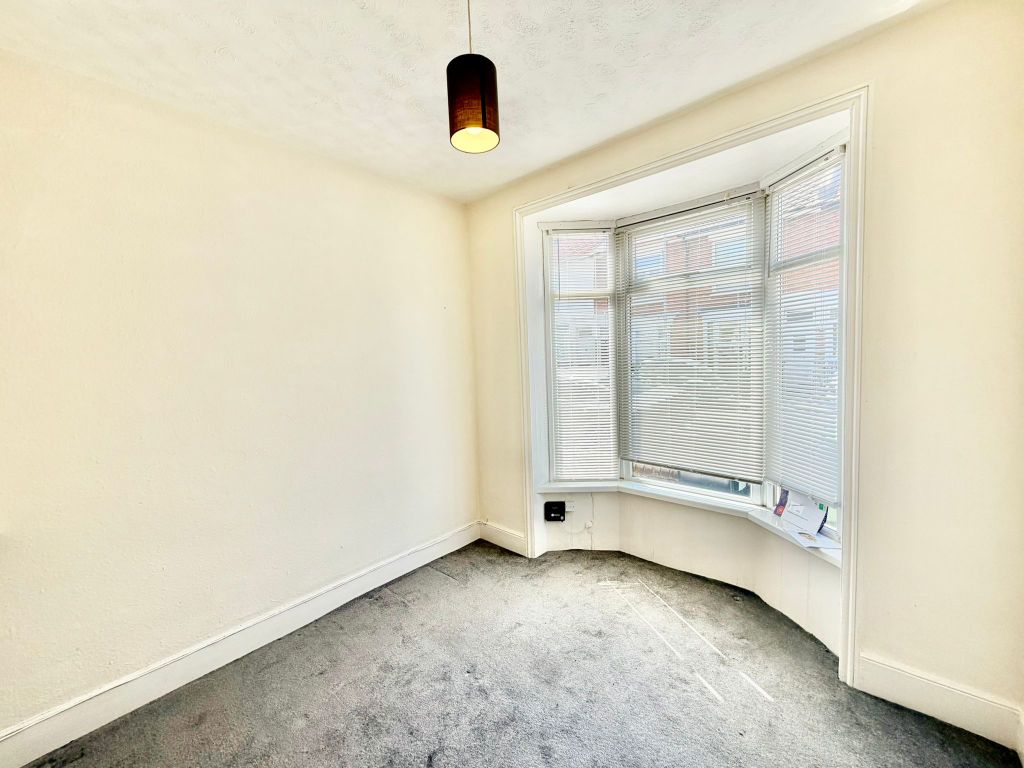 Property photo 3 of 11 Image