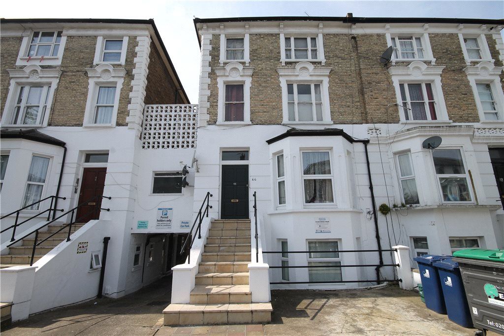 Property photo 1 of 7 Exterior