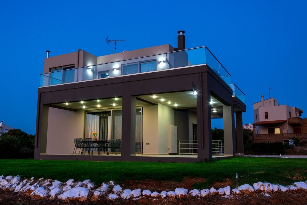 Property photo 1 of 29