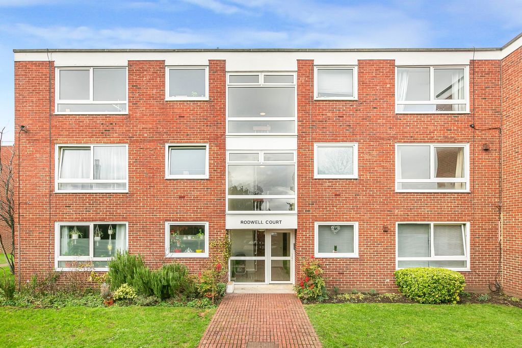 Property photo 1 of 13